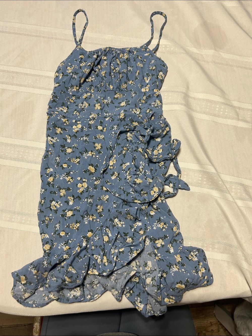 J for Justify Blue Floral Tie-Waist Spaghetti Strap Mini Dress
